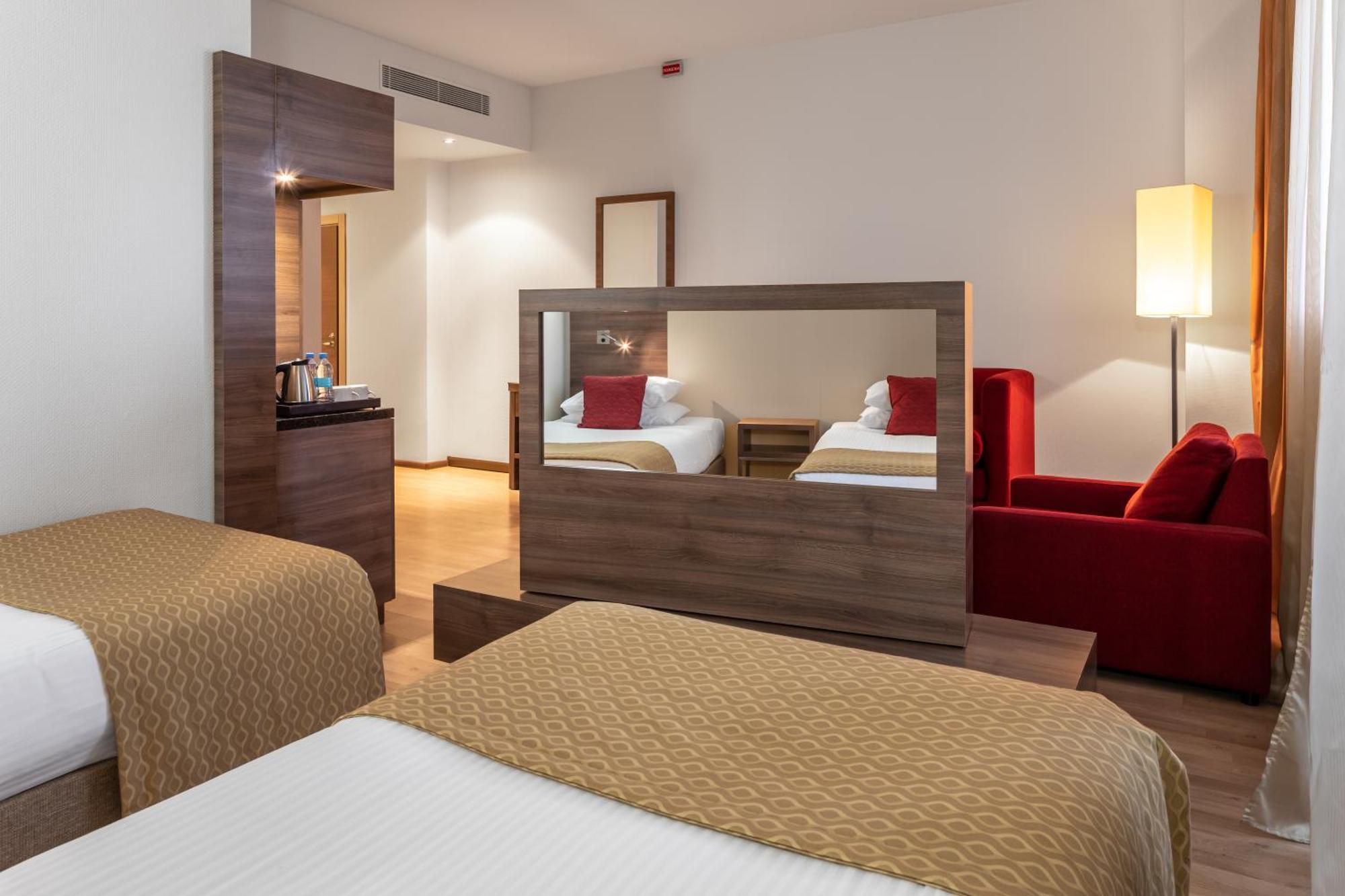 Ramada Encore Kiev Quarto foto